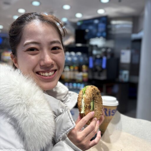 水梨子 真穂